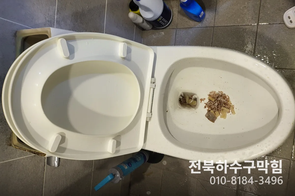 군산시 월명동 하수구막힘 시공 현장 2