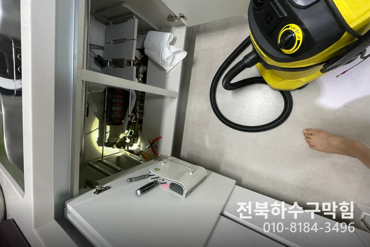 군산시 월명동 하수구막힘 시공 현장 1